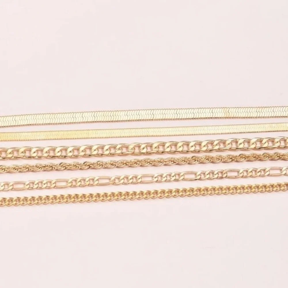 6pcs gold plated chain bracelets - Picture 2 of 5